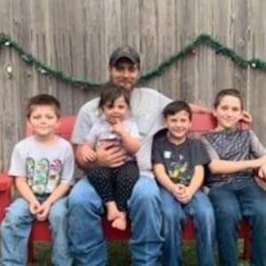 Meet your Posher, Jonathan